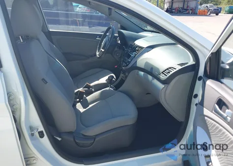 2016 Hyundai Accent Se z USA, uszkodzony, nr VIN KMHCU4AE0GU049958